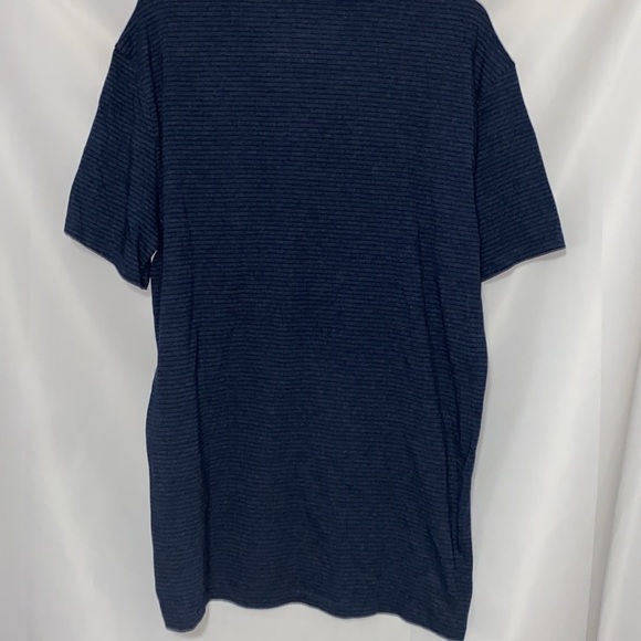 Columbia Bundle of 2 MENS size 2XL Blue  SHIRT Burgundy shirt Short Sleeve Tees - Picture 16 of 16